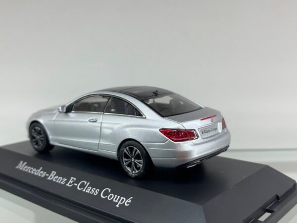 Mercedes-Benz -E class coupé