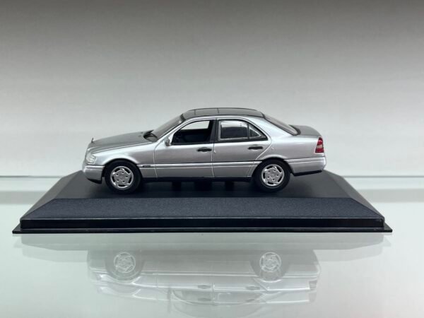 Mercedes-Benz C-Class (W202)