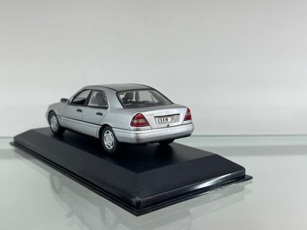 Mercedes-Benz C-Class (W202)