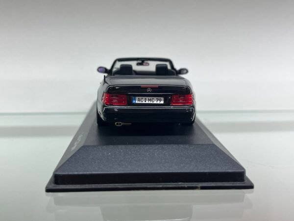 Mercedes-Benz 500 SL