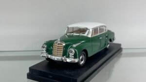 Mercedes-Benz 300 W189 Adenauer
