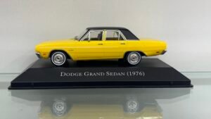 DODGE GRAND SEDAN (1976)