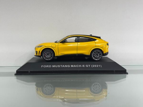 FORD MUSTANG MACH-E GT (2021)