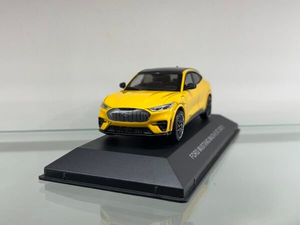 FORD MUSTANG MACH-E GT (2021)