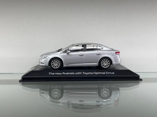 The new Avensis with Toyota Optimal Drive