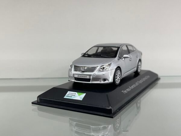 The new Avensis with Toyota Optimal Drive