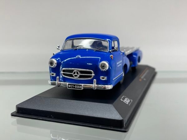 MERCEDES-BENZ Rennwagen-Schnelltransporter 1955