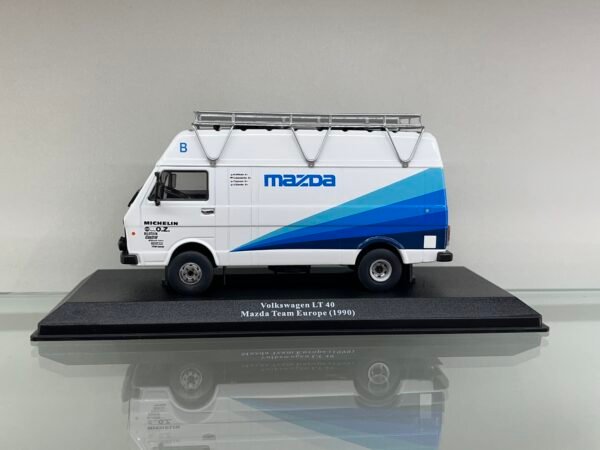 Volkswagen LT 40 Mazda Team Europe (1990)