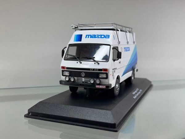 Volkswagen LT 40 Mazda Team Europe (1990)