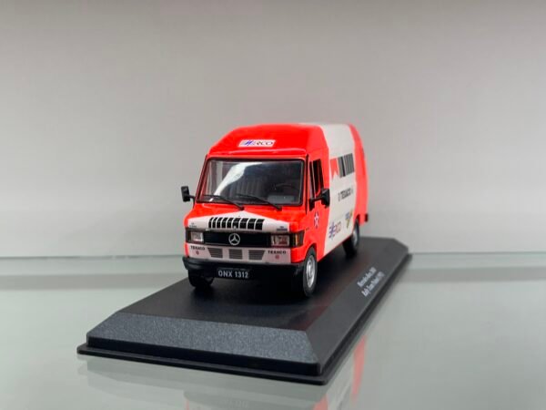 Mercedes-Benz 208D Rally Team Poland (1992)