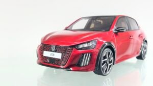 Peugeot 208 GT Hybrid