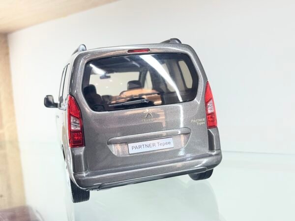 Peugeot Partner 2016