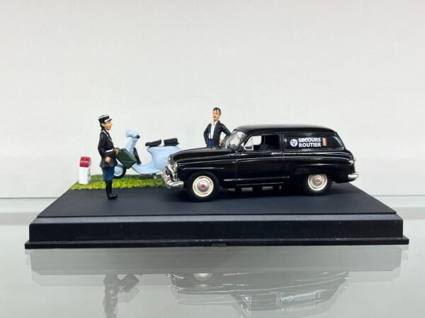 Simca Aronde Messagère de la Gendarmerie.