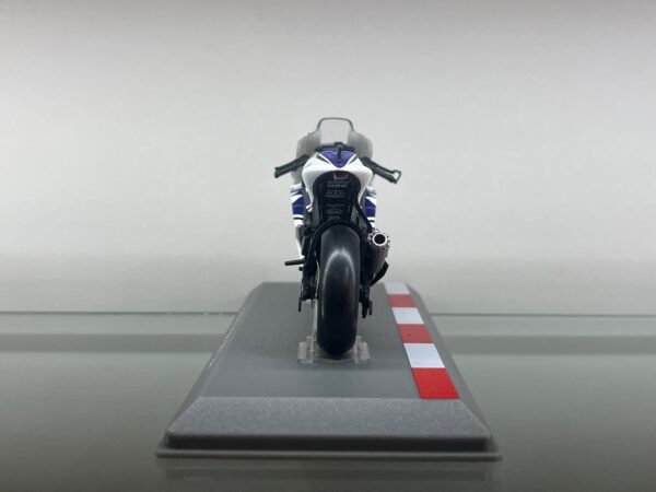 Yamaha YZR-M1 - Ben Spies - (2012) TT Assen