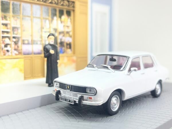 Renault 12 TL "Art Religieux Saint Bernard"