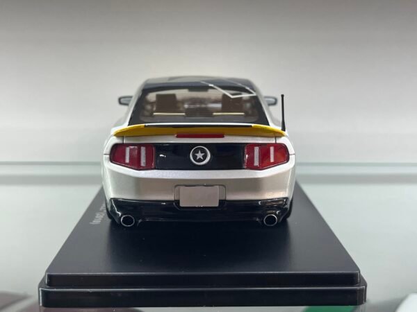 IMG_8651 Ford Mustang AV-X10 "Dearborn Doll" ( 2010 )