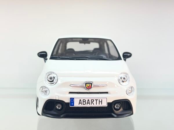 Fiat F595 Abarth 2022