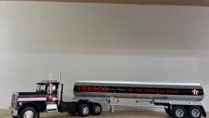 Freightliner FLC 120 64T