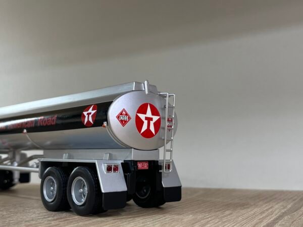 Freightliner FLC 120 64T