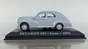 PEUGEOT 203 •  Lyon •  1955