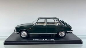 Renault 16