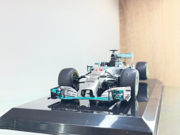 mercedes f1 w05 hybrid - lewis hamilton -2014